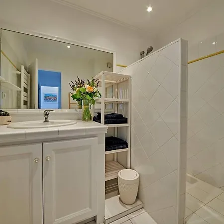 Sunrise -swimming-pool-saint-tropez Center-parking * Saint-Tropez