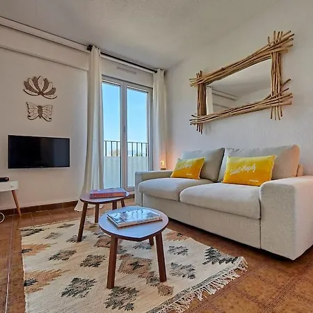 Sunrise -swimming-pool-saint-tropez Center-parking 쎙뜨호뻬